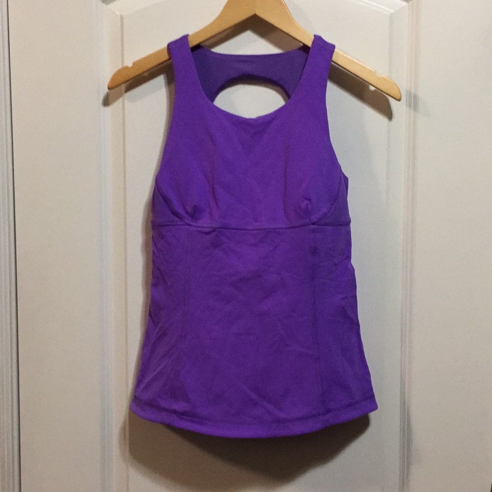 Lululemon tank
